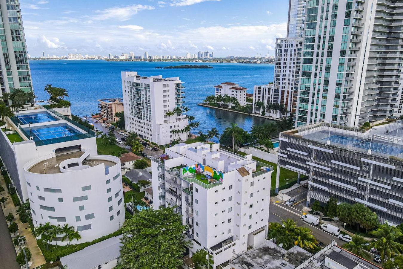 Subtle 2 Bed In Edgewater Near Downtown With Free Parking Apartment Miami Exterior photo